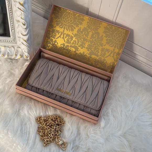 Miu Miu Gray Wallet with Gold Chain - Picture 14 of 14